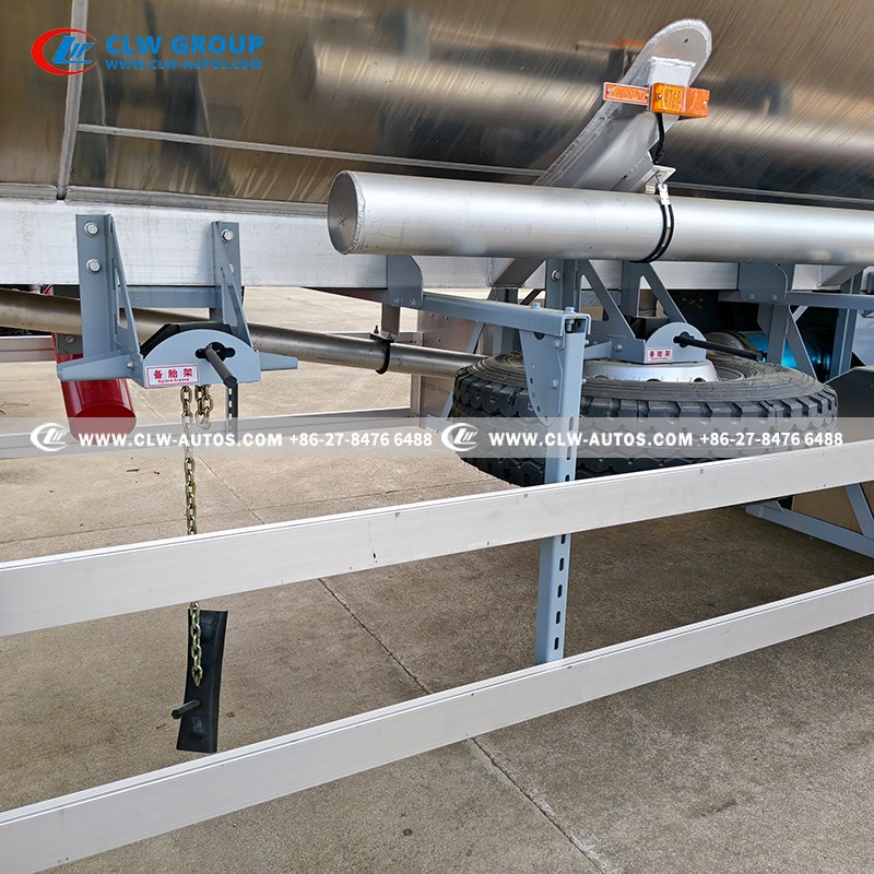 38000CBM API bottom loading trailer 38000CBM API bottom loading trailer