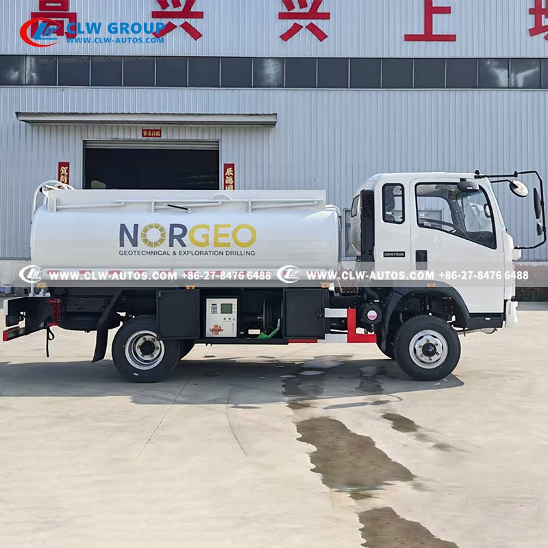 HOWO 4x45cbm Oil Fuel Tank Truck Mobile diesel Fuel