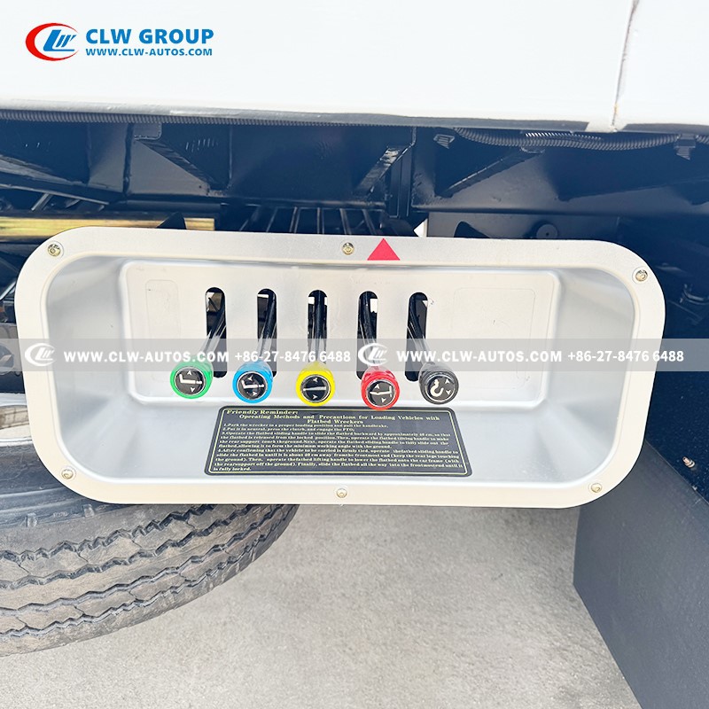 8ISUZU 4x2 KV100 4Ton Flatbed Tow Truck-operate control