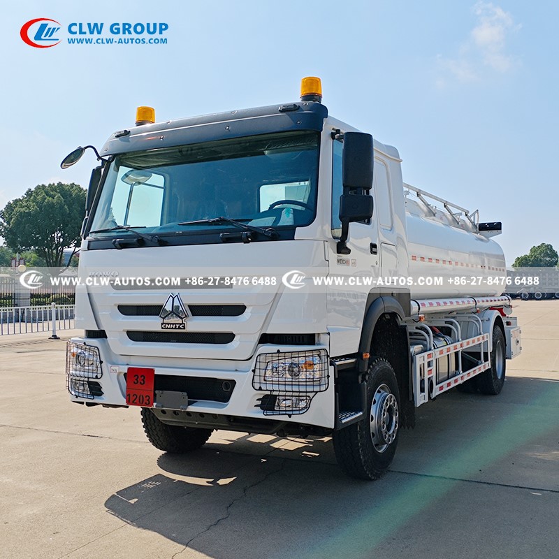 HOWO 300HP Fuel Tanker Truck5