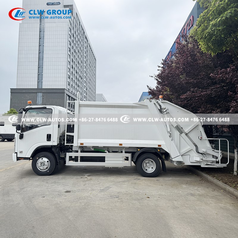 5ISUZU 4x2 KV100 8CBM Compactor Garbage Truck
