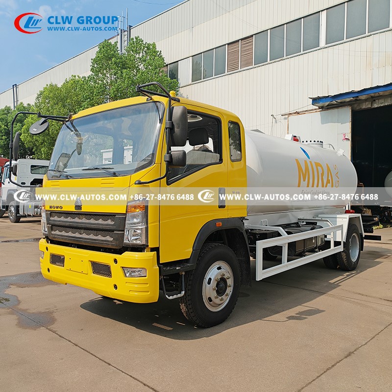 5MT LPG Bobtail Truck 7