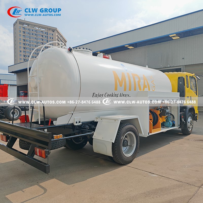 5MT LPG Bobtail Truck 12