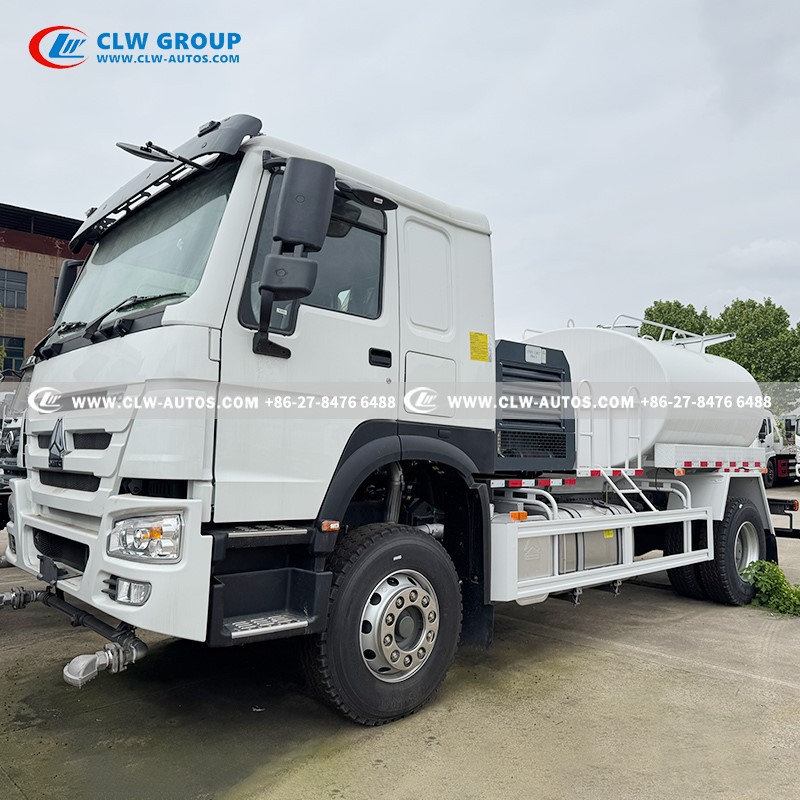 Sinotruk HOWO multi-function high-pressure cleaning truck with air compressor