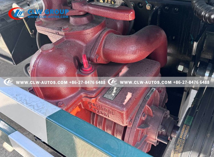 8ISUZU 4x2 100P 5CBM Sewage Suction Truck