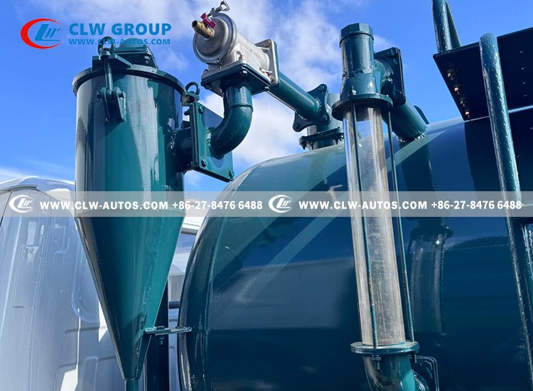 10ISUZU 4x2 100P Sewage Suction Truck-Anti-overflow valve