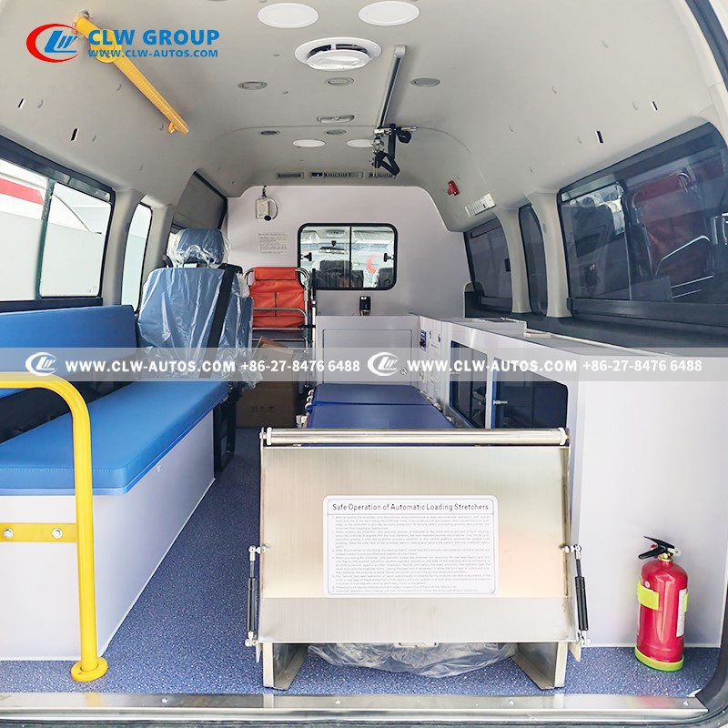 Interior design of this FOTON G9 transported-type ambulance