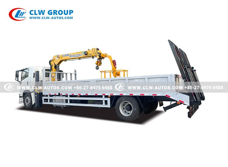 Straight-arm mobile crane with attached basket for work platform