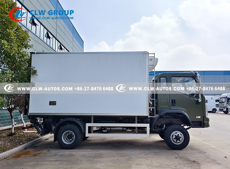 4x4 Refrigerator Truck