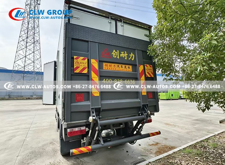 Reefer Truck 4x4