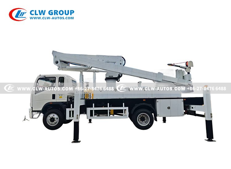 howo Insulated Aerial Work Platform Truck