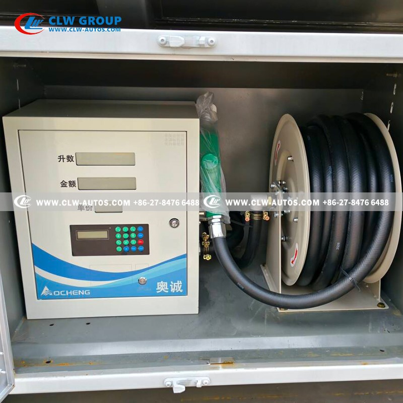 HOWO 30cbm Oil Tanker Truck Acid and Alkali Resistant Suitable for Pharmaceutical