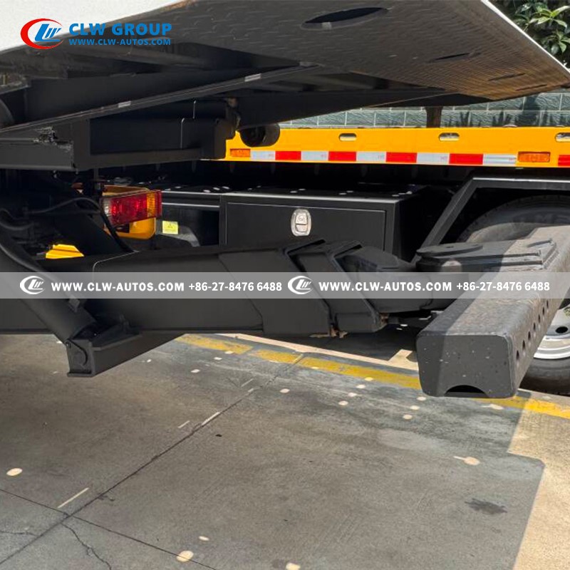 6X4 Sinotruk Road Recovery Tow Truck Loader Rescue Vehicle Flatbed Wrecker