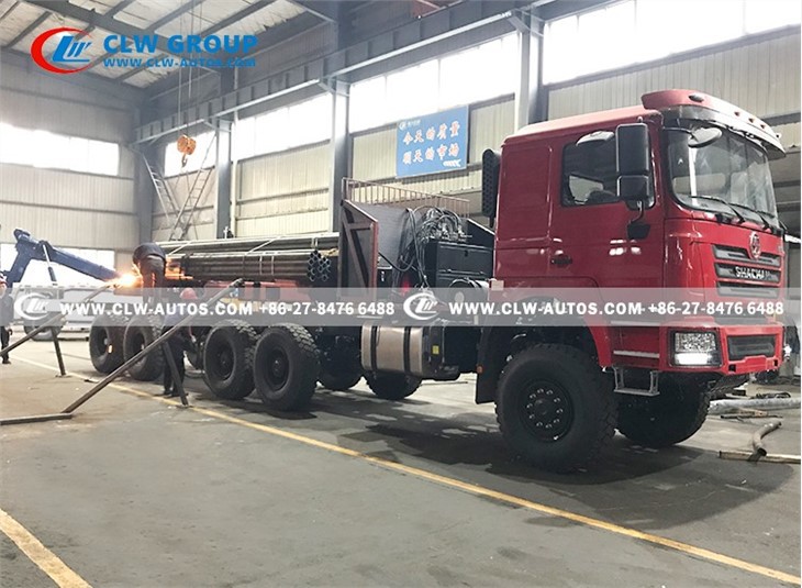 SHACMAN 6x6 30Tons Drilling Steel Pipe Transport Truck Trailer