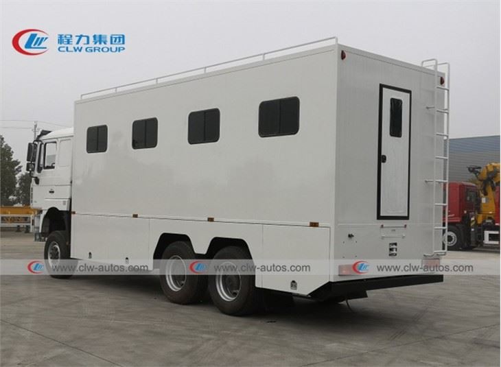 SHACMAN 6X6 Military Army Troop Carrier Truck
