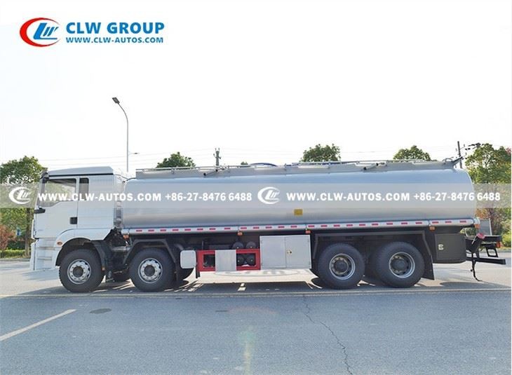 Shacman H3000 8X4 30CBM Fuel Tanker Truck