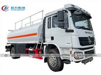 Shacman L3000 4X2 12000liters Oil Tank Truck