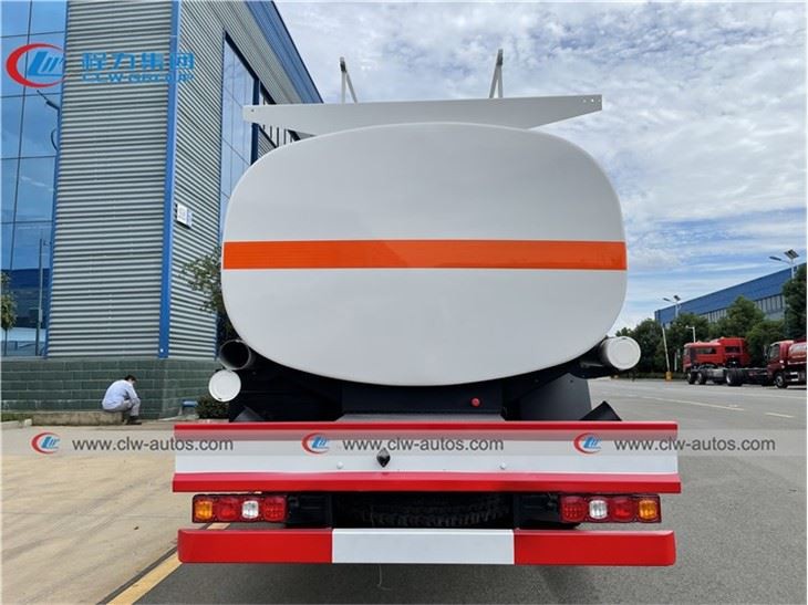 Shacman L3000 4X2 12000liters Oil Tank Truck