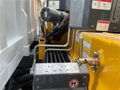 SHACMAN L3000 Truck Crane 5 Tons