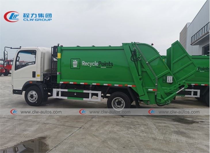 Sinotruck HOWO 6M3 Compression Garbage Truck
