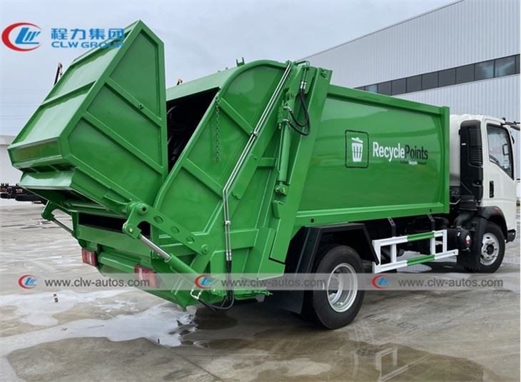 Sinotruck HOWO 6M3 Compression Garbage Truck