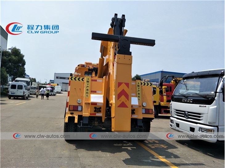 SINOTRUK HOWO 20tons 360 Degree Rotation Wrecker Towing Truck