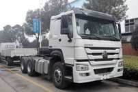 Sinotruk 420HP HOWO Tractor Truck