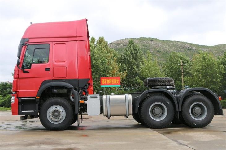Sinotruk 420HP HOWO Tractor Truck
