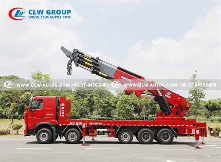 Sinotruk 90-ton Heavy Duty Truck Crane