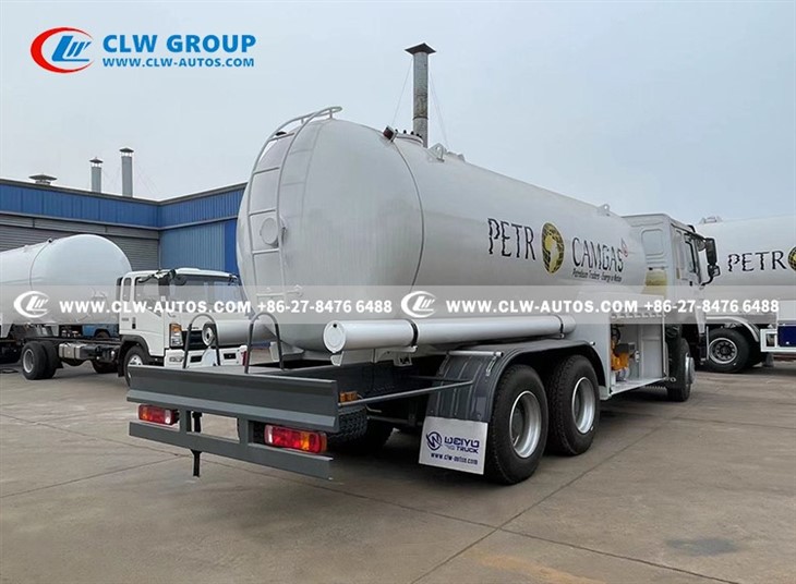 SINOTRUK HOWO 20000 Liter LPG Bobtail Truck