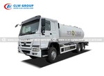 SINOTRUK HOWO 20000 Liter LPG Bobtail Truck