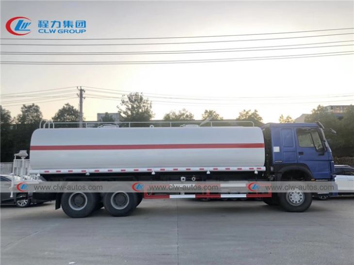 Sinotruk Howo 20ton 20000liters Water Sprinkler Truck