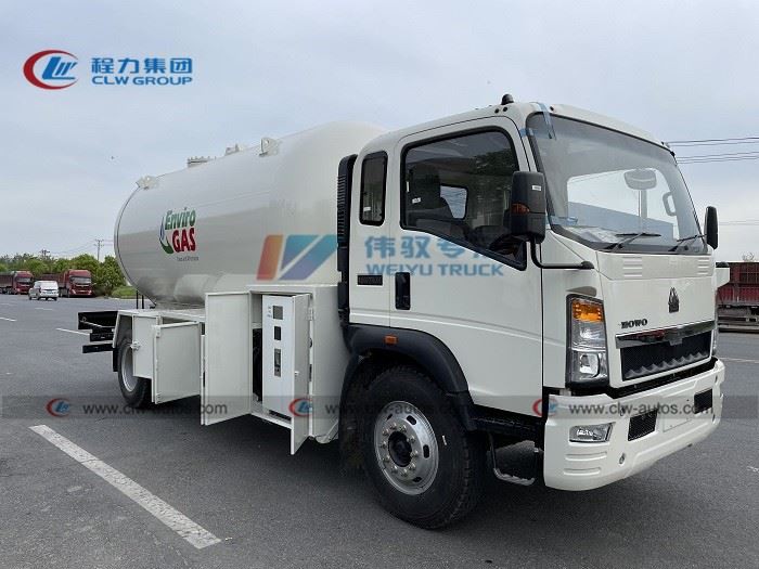 HOWO 7.5tons LPG tank truck