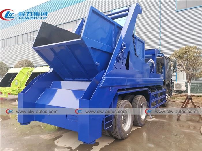 Sinotruk Howo 6X4 10CBM Skip Loader Swing Arm Garbage Truck