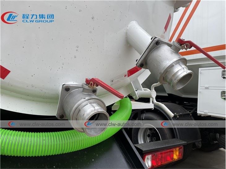 Sinotruk HOWO 6X4 15000liters Vacuum Sewage Suction Truck