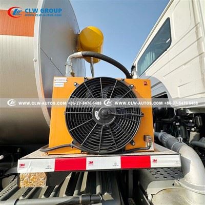 20m³ Asphalt Distributor Truck Sinotruk best
