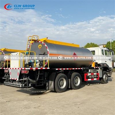 20m³ Asphalt Distributor Truck Sinotruk best