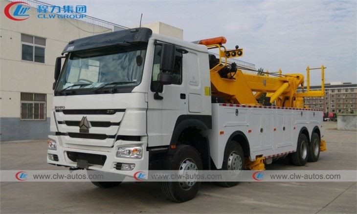 Sinotruk HOWO 360 Degree Rotation 30Tons Road Wrecker Recovery Truck