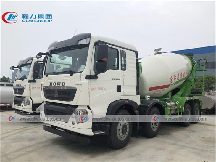 Sinotruk HOWO 8X4 Heavy Duty 16000 Liters Big Volume Concrete Mixer Truck