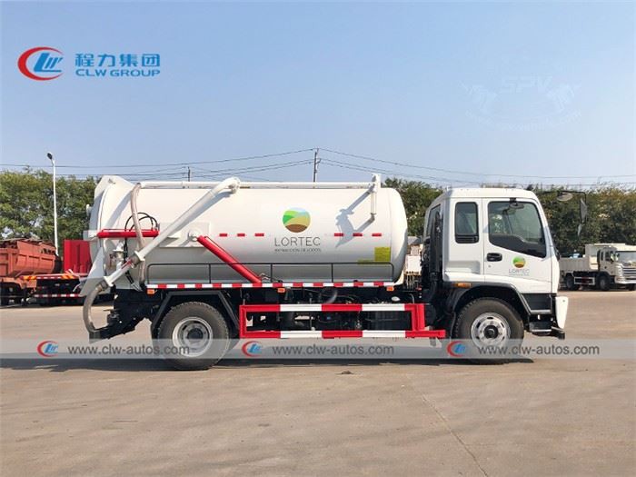 Stainless Steel ISUZU FTR 10Tons Vacuum Sludge Cleaning Truck