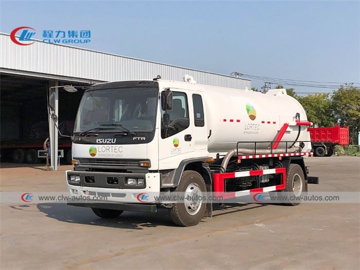 Stainless Steel ISUZU FTR 10Tons Vacuum Sludge Cleaning Truck