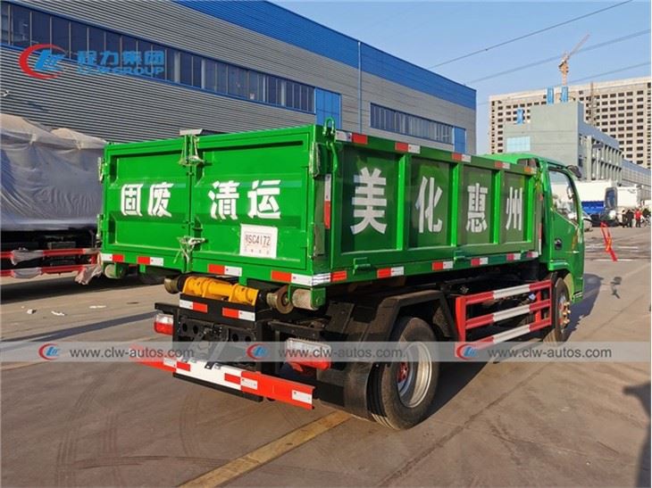 Tipping 8Ton Hook Lift Garbage Truck