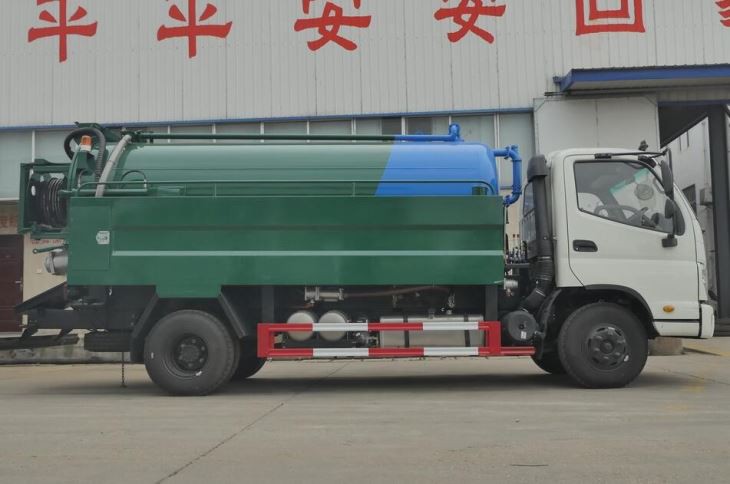 Vacuum Sewer Jet Cleaning Truck