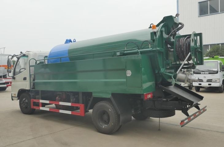 Vacuum Sewer Jet Cleaning Truck