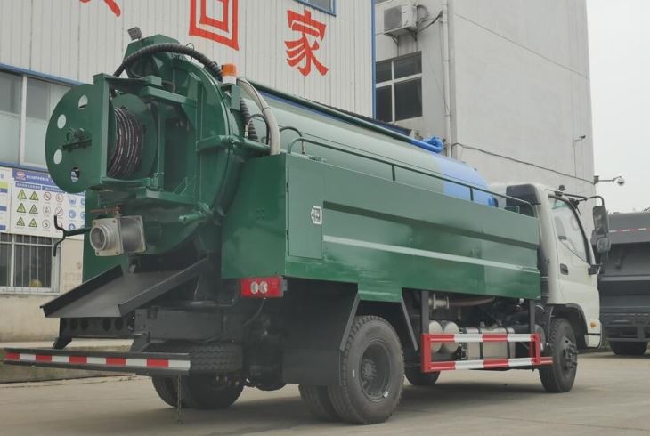 Vacuum Sewer Jet Cleaning Truck