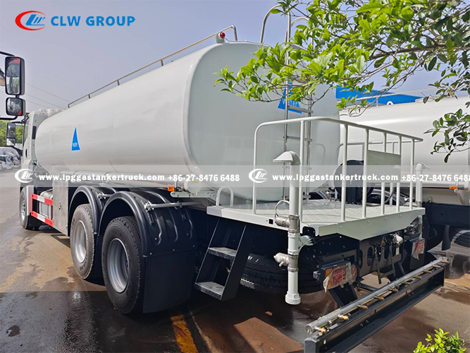 ISUZU GIGA Potable Water Tanker