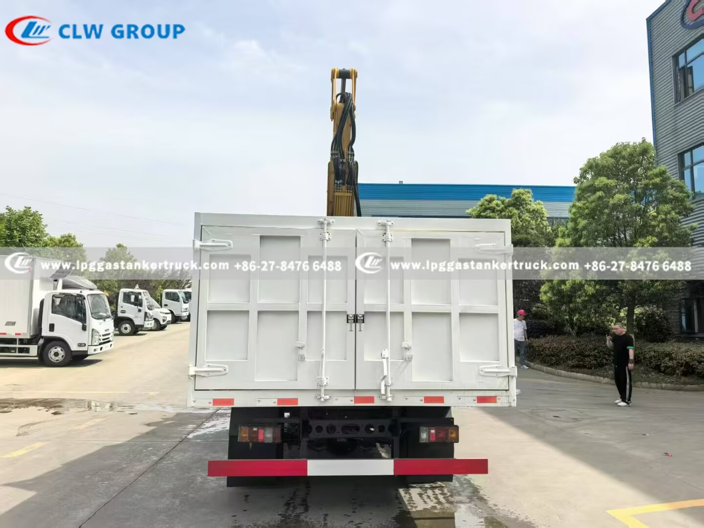 7isuzu 1tons truck crane