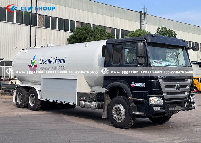 7sinotruk 20m3 lpg bobtail truck