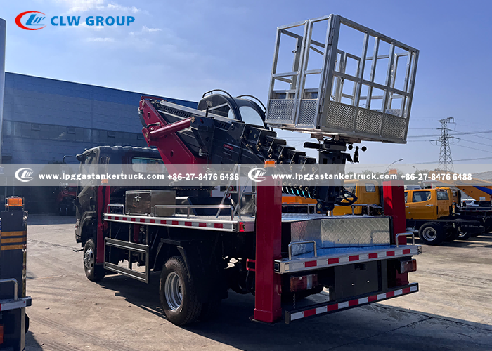 1ISUZU 4x2 100P 21meters Aerial Work Platform Truck