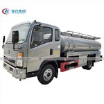 Right Hand Drive Howo 8Tons Oil Refueller Truck